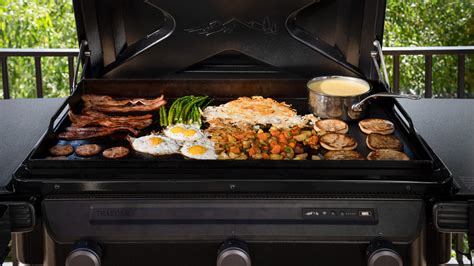 Traeger reached out to see if we would be interested in sharing a first. . Traeger flatrock review